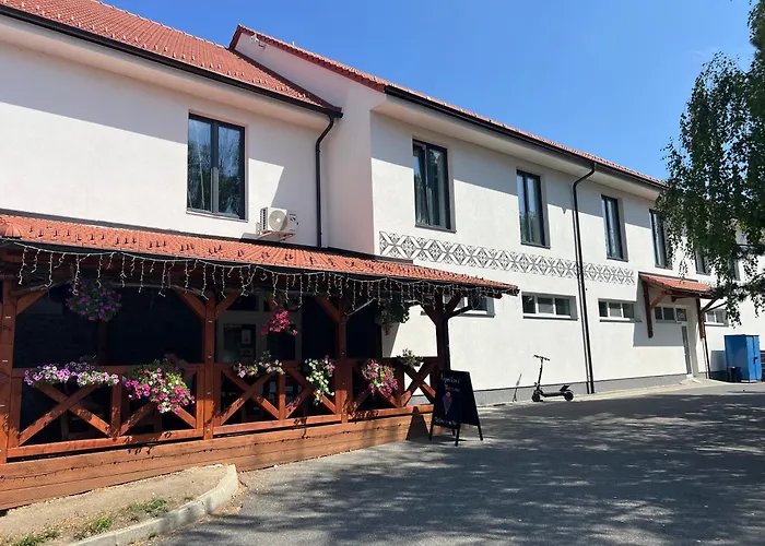 Vrbecká Restaurace-penzion 9 *